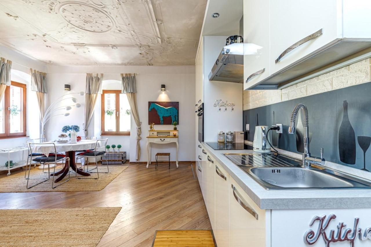 Apartment Two Bedroom La Poreč
